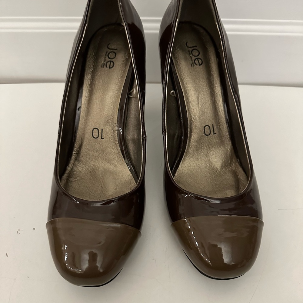 Joe Fresh size 10 ladies pleather patent two tone brown heels